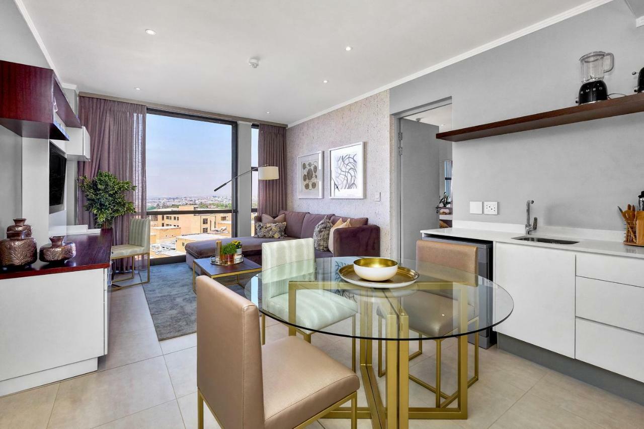 Sandton Apartment 15 West Road South Johannesburg Exterior foto